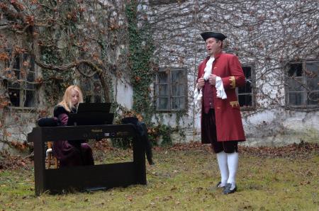 Z glasbo obudili spomine na bogato zgodovino in pomen gradu Podsmreka 3